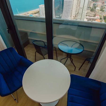 Orbi Aparthotel In Батуми Екстериор снимка