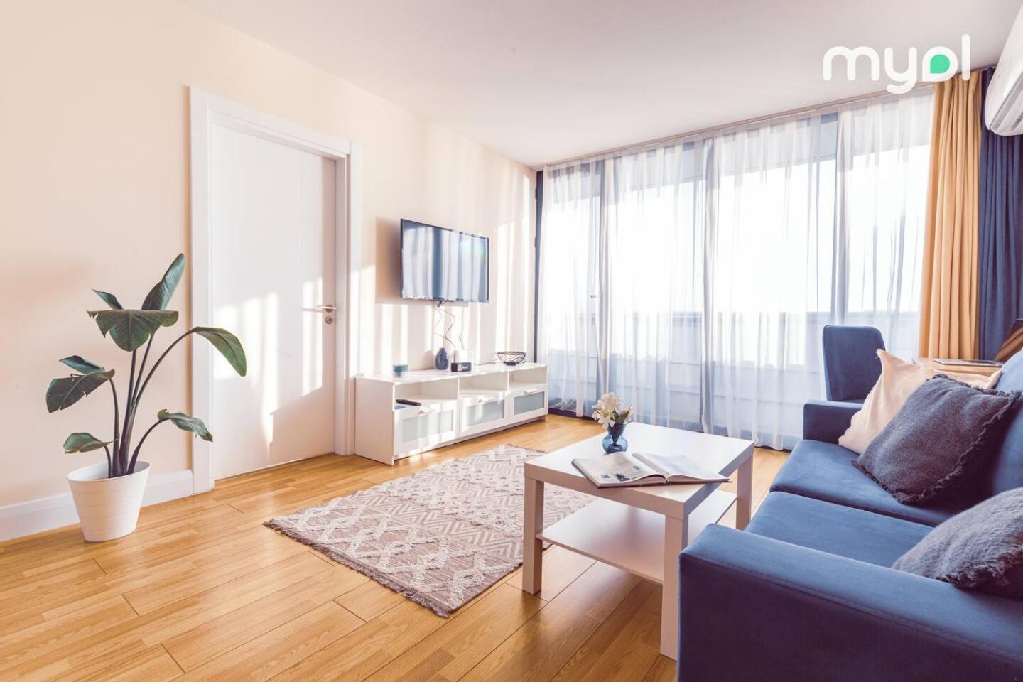 Orbi Aparthotel In Батуми Екстериор снимка